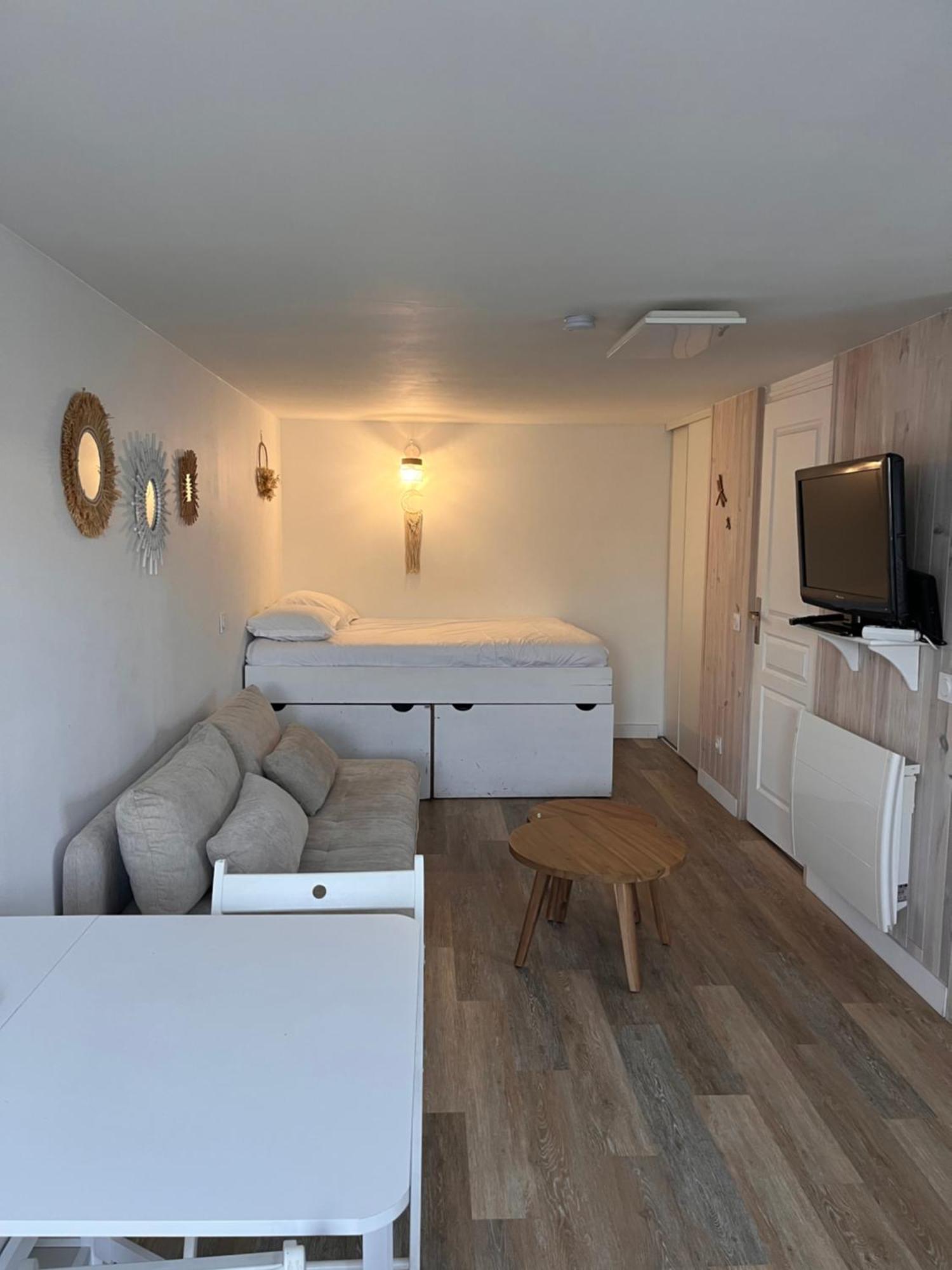 Studio Avec Terrasse Saint Martin De Re Kültér fotó